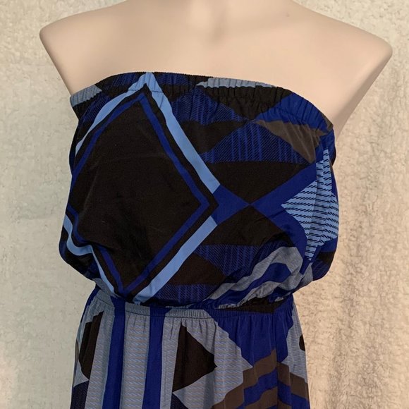 Express Dresses & Skirts - BLACK AND BLUE STRAPLESS DRESS SIZE SMALL